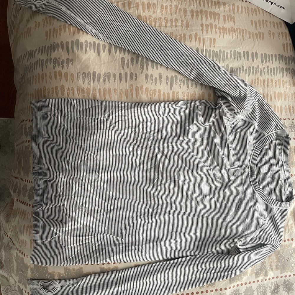 lululemon athletica Long Sleeve Striped Tee in White and Black